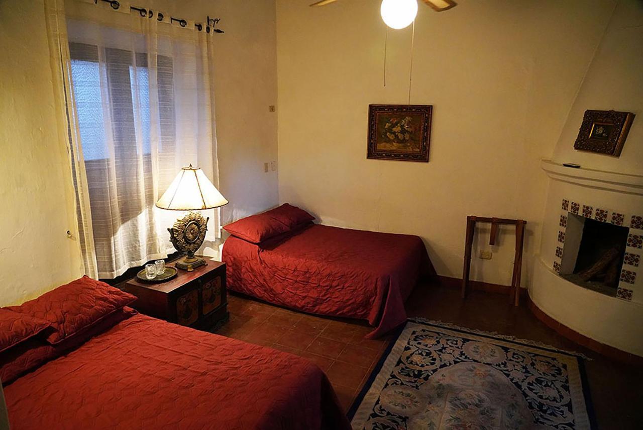 Hotel La Mansion Alamos Bagian luar foto